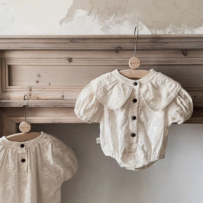 -ベビーロンパース 半袖ボディスーツ ビッグ襟 ベージュ - mamahalo shop - 半袖ロンパース -  べビー服 - 子供服 - 男の子 - 女の子