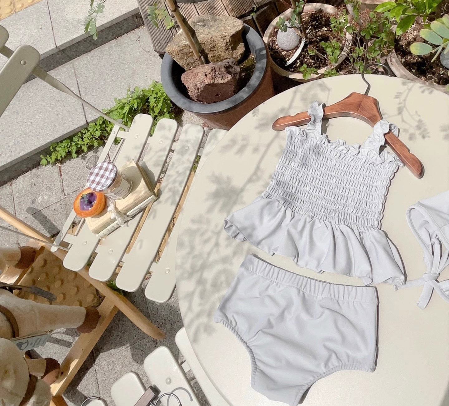 -ベビー 水着 シャーリング ノースリーブ セパレート スイムウェア ガールズ 帽子 セット【mh0002465】 - mamahalo shop - ベビー用水着 -  べビー服 - 子供服 - 男の子 - 女の子