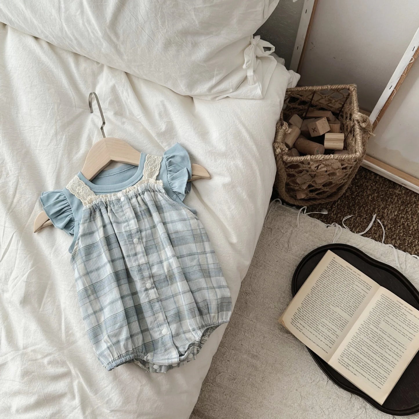 -ベビートップス/ロンパース フリルスリーブTシャツ/チェックサスペンダーボディスーツ【mh0005537】 - mamahalo shop - ノースリーブロンパース -  べビー服 - 子供服 - 男の子 - 女の子