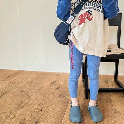 -キッズパンツ サイドレターロゴプリントリブレギンスパンツ 2カラー - mamahalo shop - レギンスパンツ -  べビー服 - 子供服 - 男の子 - 女の子