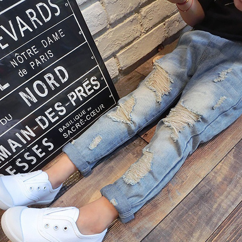 -キッズ ダメージ加工 デニム ルーズ スリム パンツ ジーンズ ジーパン ボーイズ【mh0002532】 - mamahalo shop - デニムパンツ -  べビー服 - 子供服 - 男の子 - 女の子