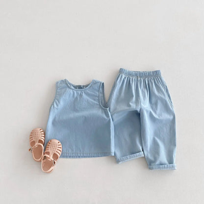 -キッズセットアップ 2点セット ノースリーブブラウス+ロングパンツ デニム ライトブルー【mh0006316】 - mamahalo shop - ノースリーブセットアップ -  べビー服 - 子供服 - 男の子 - 女の子