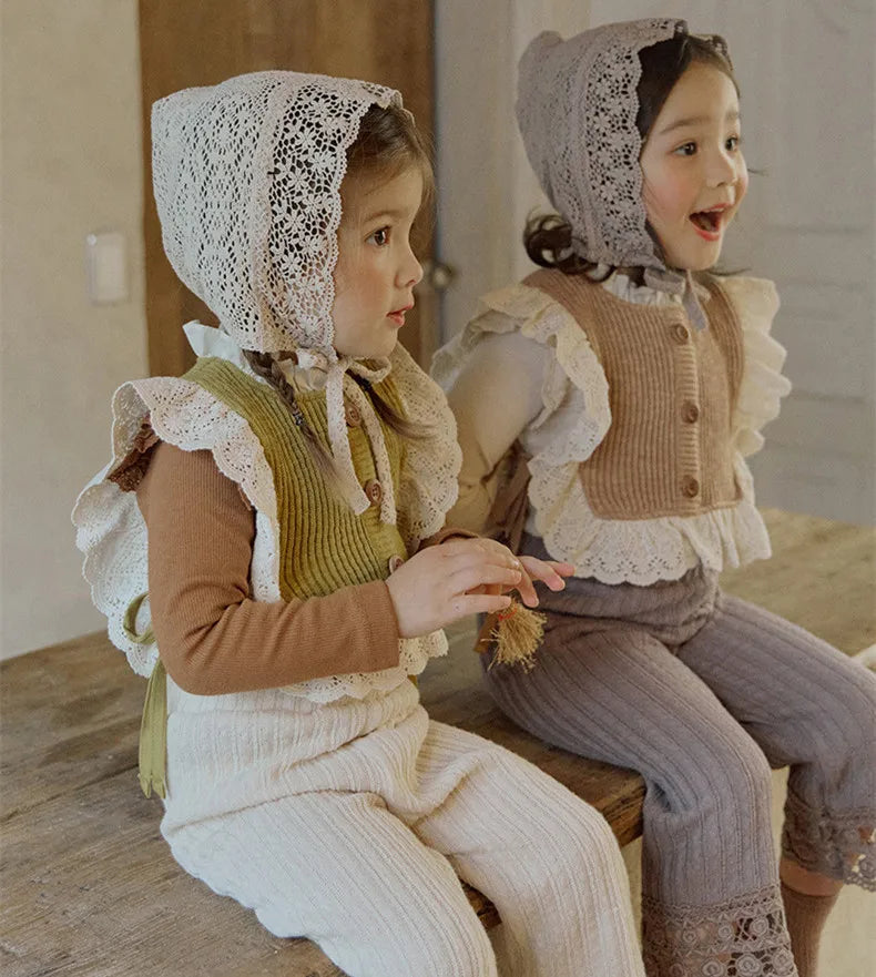 -キッズビブベスト フリル レース ニットベスト 2カラー ガールズ 女の子 子供服 - mamahalo shop - ベスト -  べビー服 - 子供服 - 男の子 - 女の子