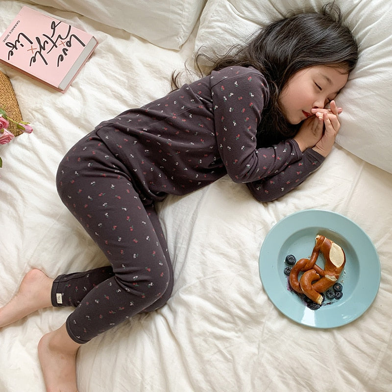 -キッズ プリント 長袖 パジャマ セット くま ベア チェック フラワー ライオン 恐竜 ユニセックス - mamahalo shop - 長袖セットアップ -  べビー服 - 子供服 - 男の子 - 女の子