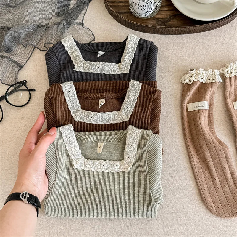 -キッズトップス レーススクエアネック 長袖Tシャツ カットソー 3カラー - mamahalo shop - 長袖Tシャツ -  べビー服 - 子供服 - 男の子 - 女の子