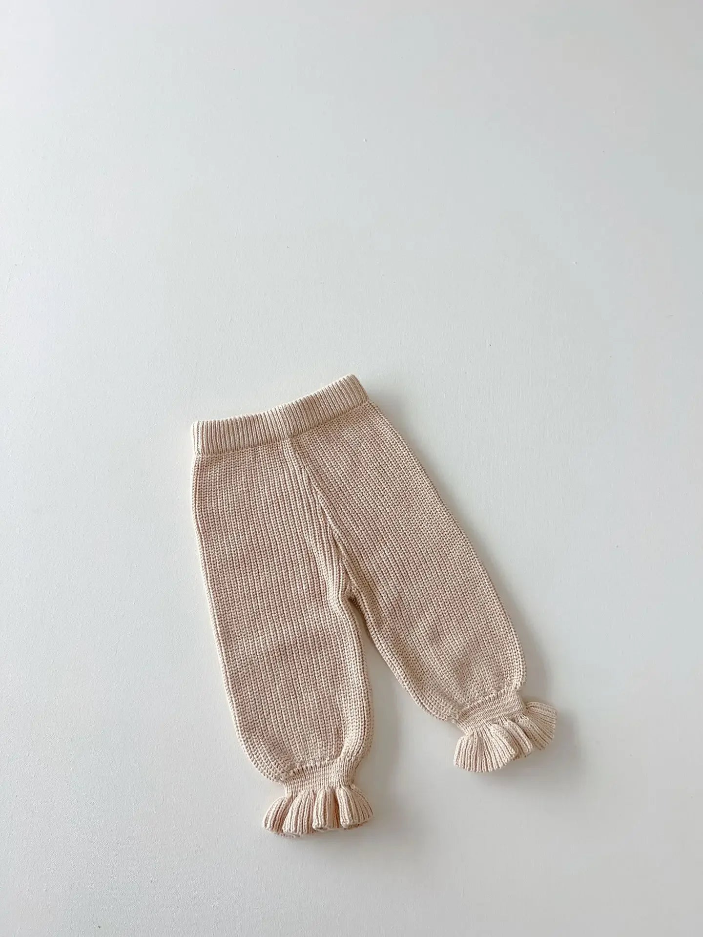 -ベビーキッズトップス/パンツ アラン編みケーブルニットセーター/裾フリルニットロングパンツ 2カラー - mamahalo shop - 長袖セットアップ -  べビー服 - 子供服 - 男の子 - 女の子