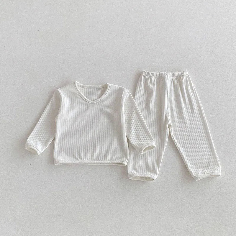 -ベビーセットアップ 2点セット 長袖パジャマセット Vネック長袖Tシャツ+ロングパンツ シンプルベーシック ルームウェア 3カラー【mh0006452】 - mamahalo shop - 長袖パジャマ -  べビー服 - 子供服 - 男の子 - 女の子