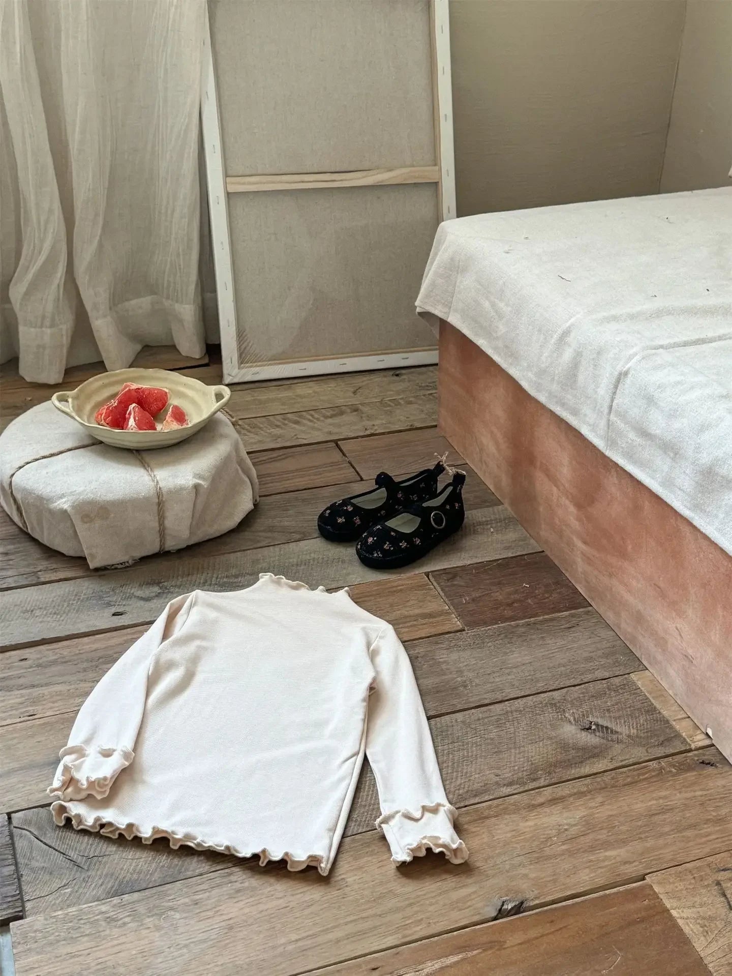 -キッズトップス フリルネックシンプルベーシック長袖Tシャツ 8カラー【mh0007276】 - mamahalo shop - 長袖Tシャツ -  べビー服 - 子供服 - 男の子 - 女の子