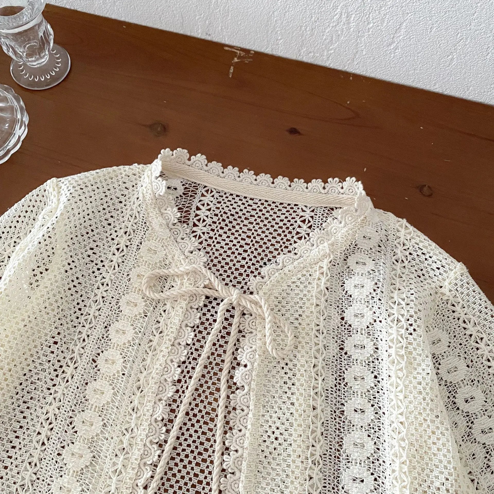 -キッズカーディガン 総レースジャケット お出かけ クーラー対策 ボレロ ベージュ - mamahalo shop - カーディガン・パーカー -  べビー服 - 子供服 - 男の子 - 女の子