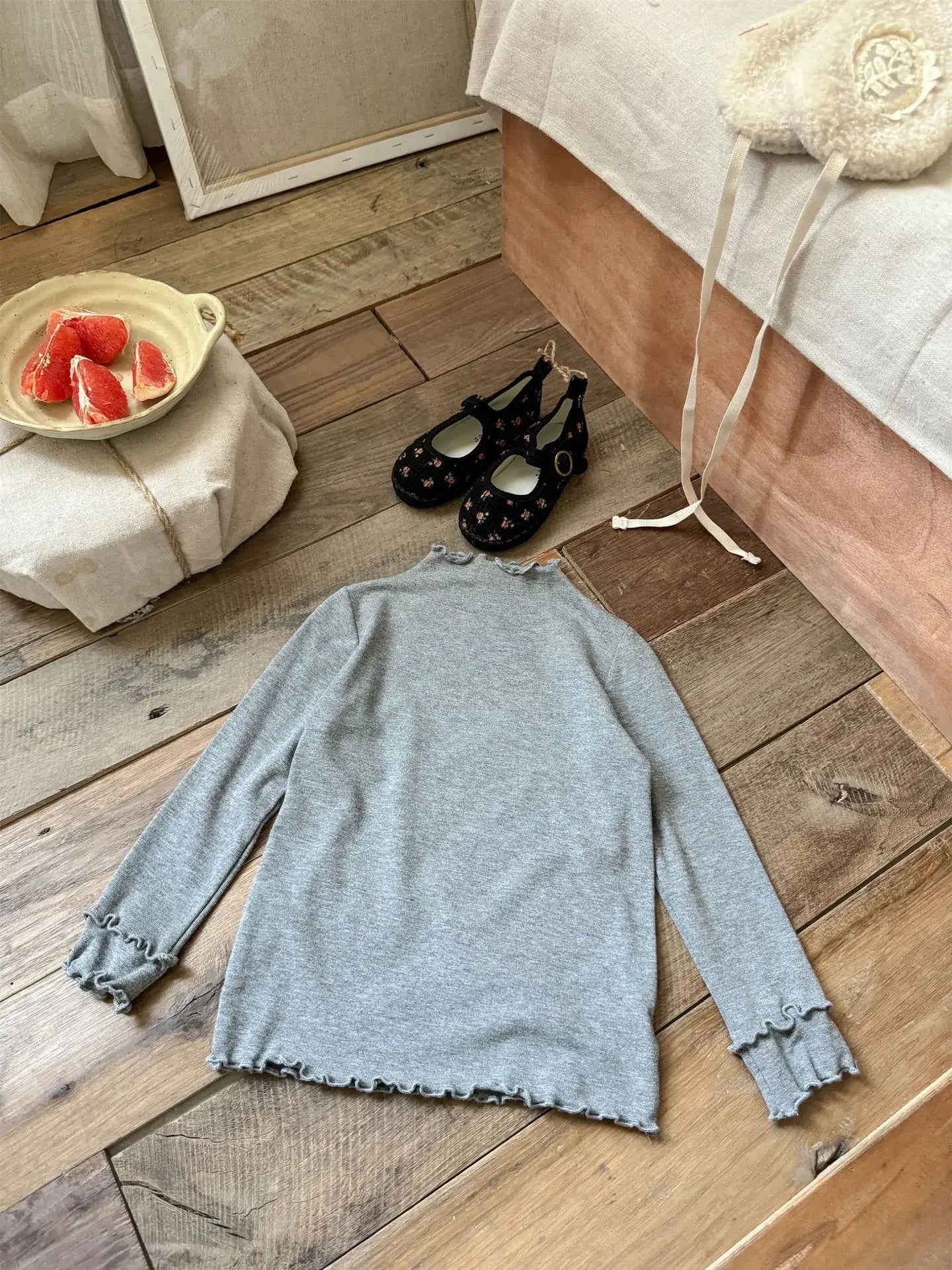 -キッズトップス フリルネックシンプルベーシック長袖Tシャツ 8カラー【mh0007276】 - mamahalo shop - 長袖Tシャツ -  べビー服 - 子供服 - 男の子 - 女の子