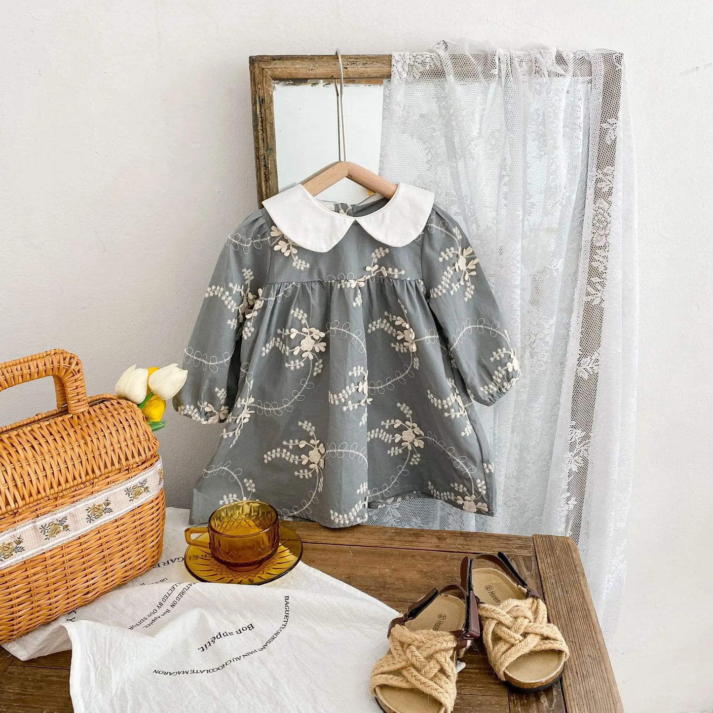 -キッズワンピース 長袖丸襟ワンピース 刺繍ドレスワンピース 2カラー【mh0004758】 - mamahalo shop - 長袖ワンピース -  べビー服 - 子供服 - 男の子 - 女の子