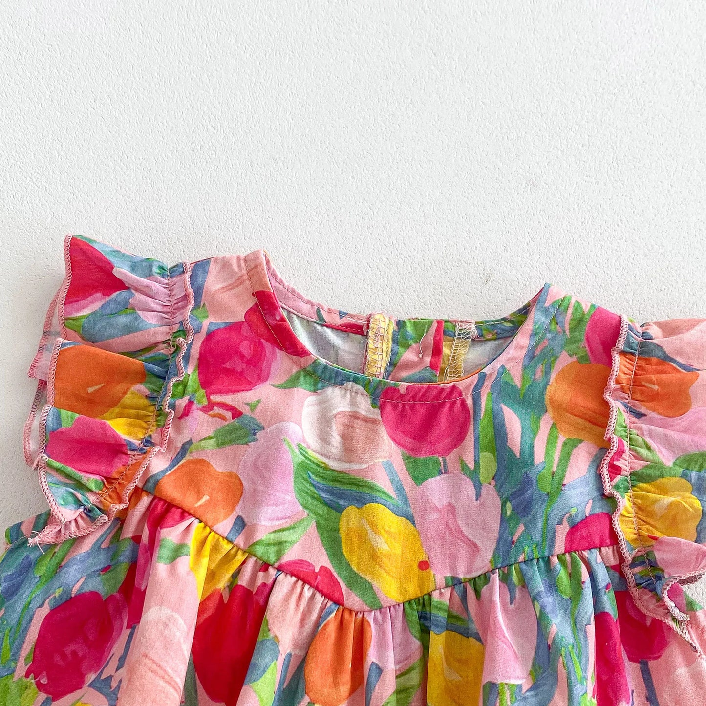 -ベビーロンパース フリルスリーブボディスーツ カラフルチューリッププリント【mh0005611】 - mamahalo shop - 半袖ロンパース -  べビー服 - 子供服 - 男の子 - 女の子