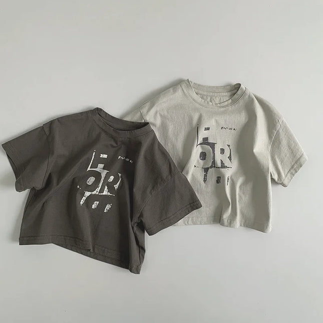 キッズトップス 半袖Tシャツ ブロックレターロゴプリント 2カラー - mamahalo shop - 半袖Tシャツ -  べビー服 - 子供服 - 男の子 - 女の子