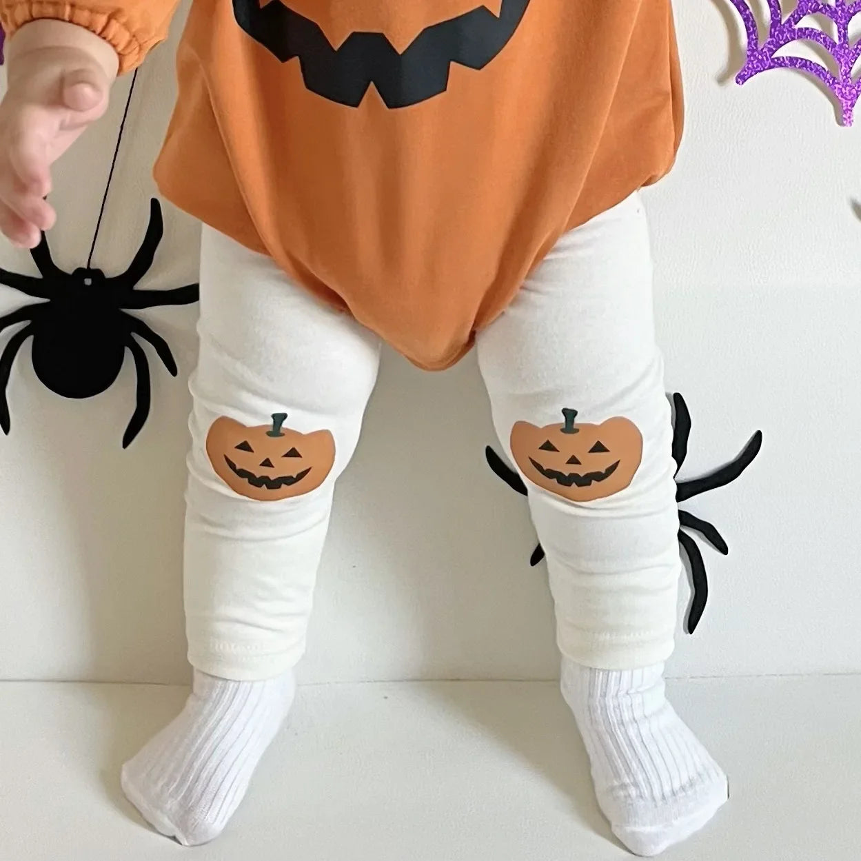 -ベビーロンパースタイツ ハロウィンコスチュームパンプキンボディスーツ/レギンスパンツ Halloween 👻【mh0007307】 - mamahalo shop - 長袖ロンパース -  べビー服 - 子供服 - 男の子 - 女の子
