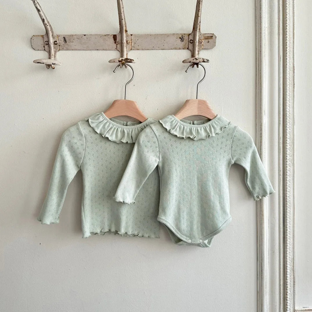 -ベビートップス ラッフル襟シンプル長袖Tシャツ 3カラー - mamahalo shop - 長袖Tシャツ -  べビー服 - 子供服 - 男の子 - 女の子