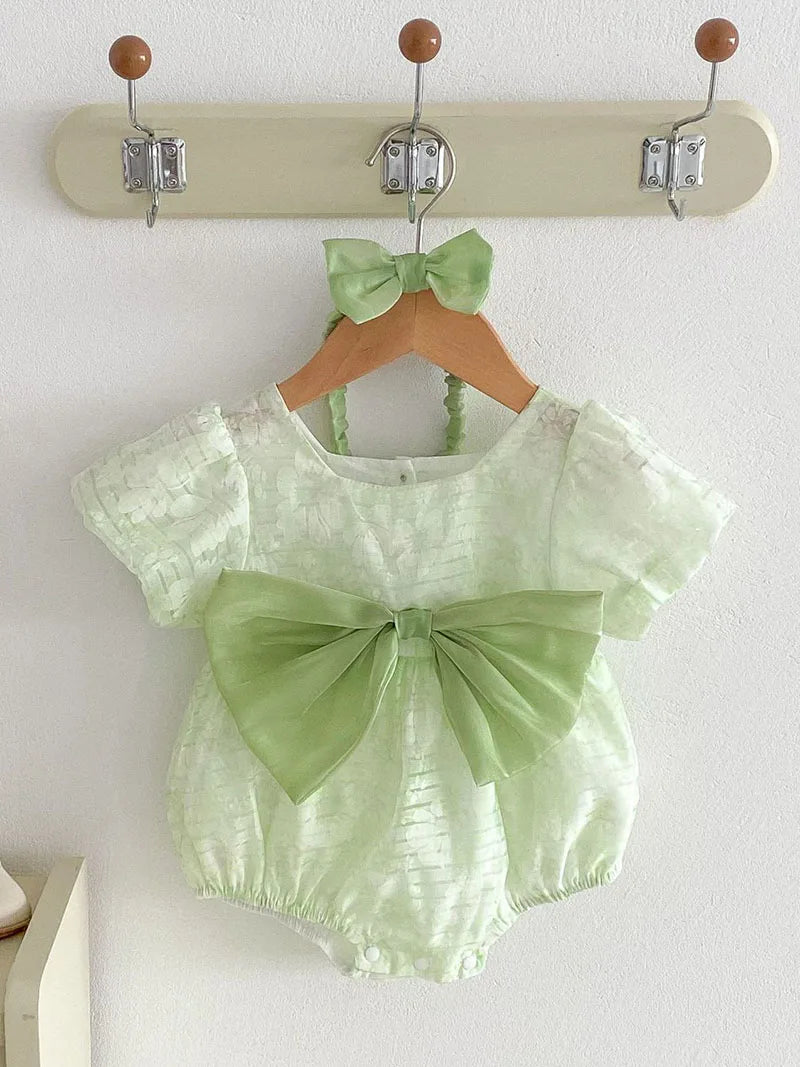 -ベビーロンパース 半袖パフスリーブボディスーツ リボン フラワープリント ヘアバンドセット 2カラー【mh0005422】 - mamahalo shop - 半袖ロンパース -  べビー服 - 子供服 - 男の子 - 女の子