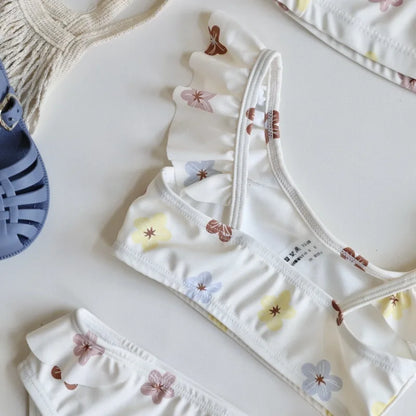 -キッズ水着 ガールズ ビキニ セパレート フリルトップス+パンツ+帽子セット フラワープリント 2カラー スイムウェア【mh0005995】 - mamahalo shop - ベビー用水着 -  べビー服 - 子供服 - 男の子 - 女の子