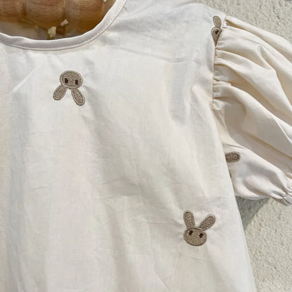 -キッズワンピース 半袖パフスリーブ うさぎバニー刺繍 ベージュ - mamahalo shop - 半袖ワンピース -  べビー服 - 子供服 - 男の子 - 女の子
