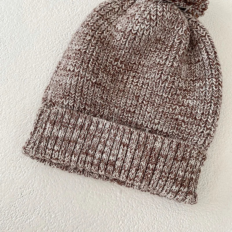 -ベビーセットアップ 2点セット ニットセータートップス ブルマパンツ お揃いぽんぽんニット帽子 ニットキャップ - mamahalo shop - 長袖セットアップ -  べビー服 - 子供服 - 男の子 - 女の子