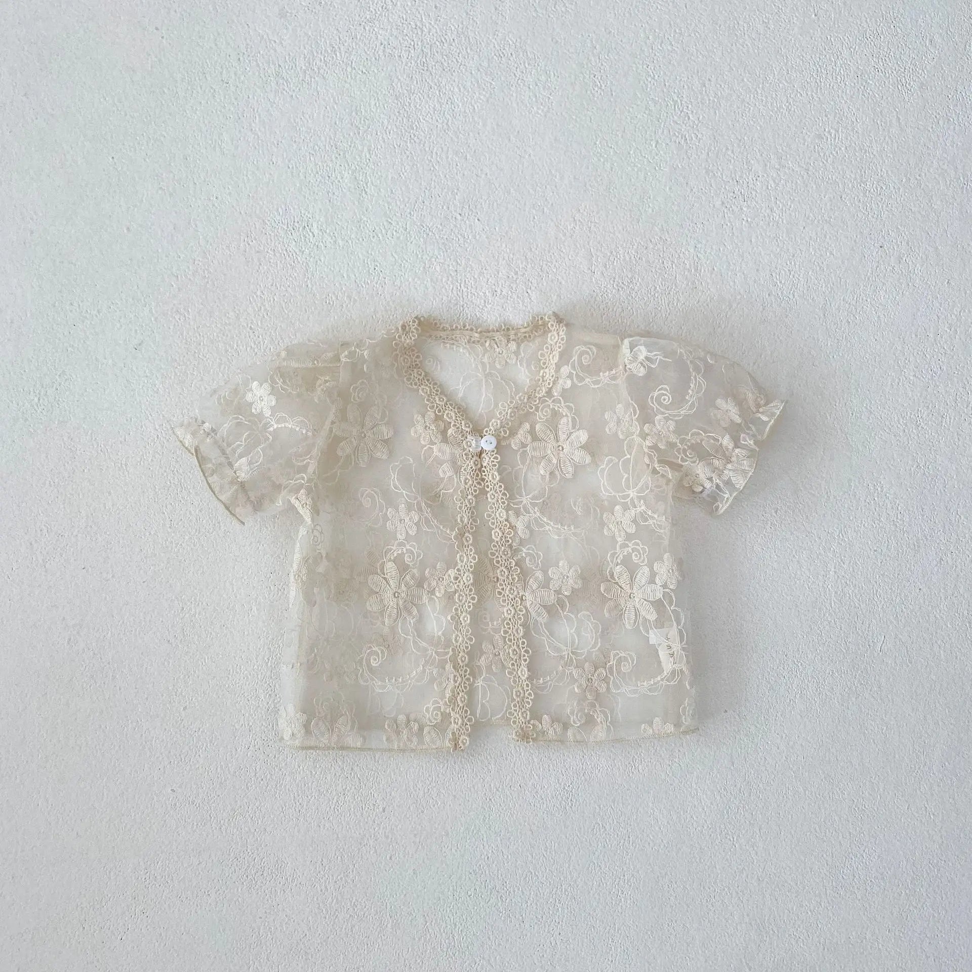 -ベビーカーディガン レース 半袖ジャケット ボレロ アプリコット【mh0006115】 - mamahalo shop - カーディガン・パーカー -  べビー服 - 子供服 - 男の子 - 女の子