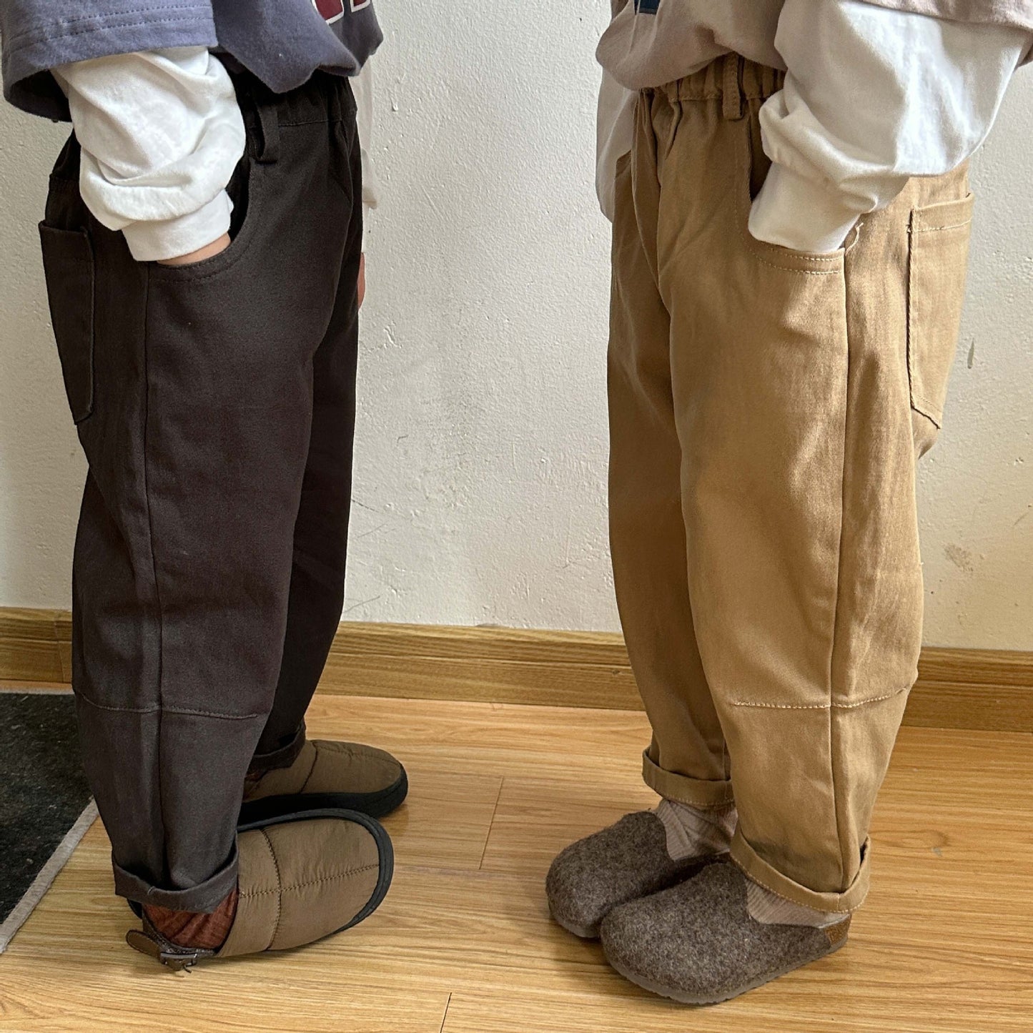 -キッズ シンプル ベーシック ロング ストレート パンツ カーキ ダークグレー ボーイズ【mh0002447】 - mamahalo shop - ロングパンツ・スウェットパンツ -  べビー服 - 子供服 - 男の子 - 女の子