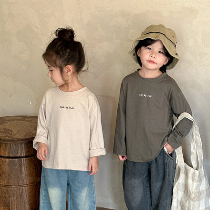 キッズトップス 長袖レターロゴワンポイントプリントTシャツ 2カラー - mamahalo shop - 長袖Tシャツ -  べビー服 - 子供服 - 男の子 - 女の子