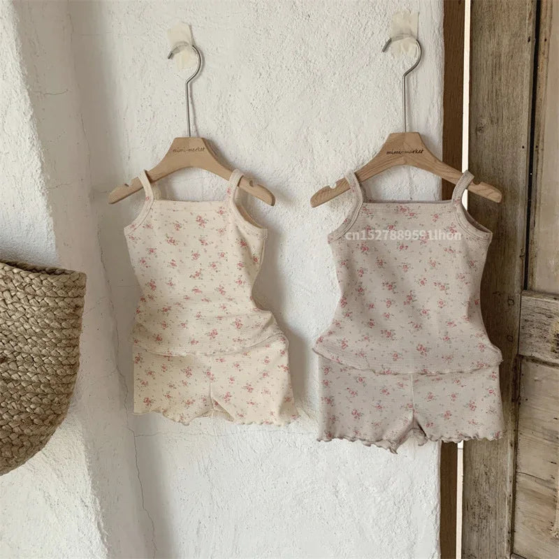 -☺︎ ベビーセットアップ 2点セット キャミソールトップス+ショートパンツ フラワー花柄プリント 2カラー - mamahalo shop - ノースリーブセットアップ -  べビー服 - 子供服 - 男の子 - 女の子