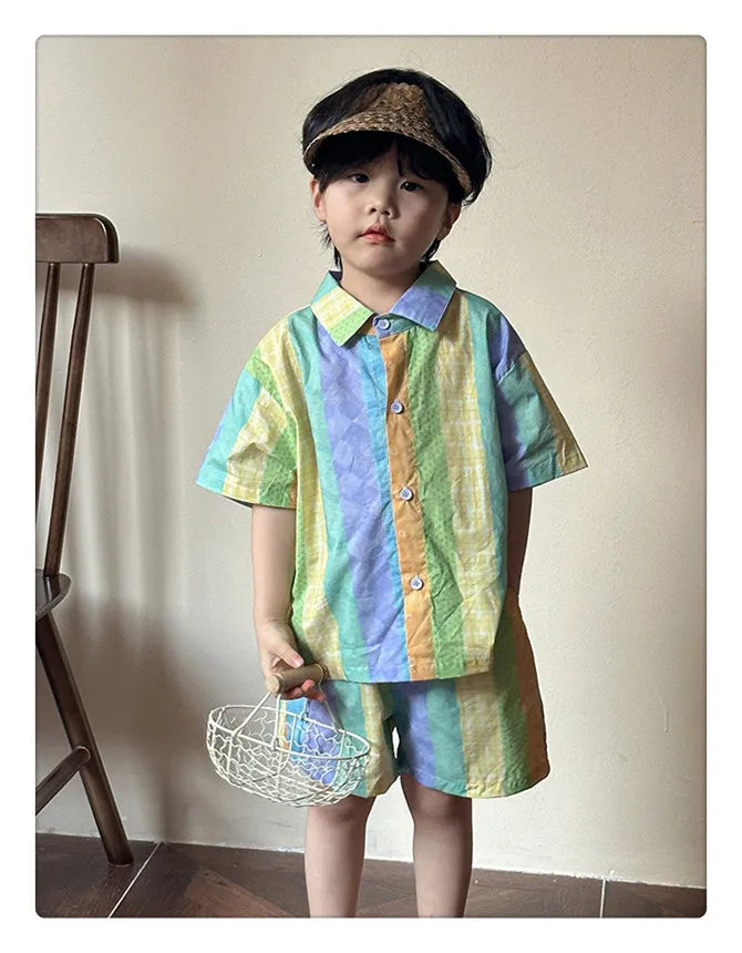 -キッズセットアップ 2点セット/ワンピース ボーイズ半袖シャツ+ハーフパンツ/ガールズノースリーブワンピース カラフルストライプ リンクコーデ 兄弟姉妹お揃いコーデ - mamahalo shop - 半袖セットアップ -  べビー服 - 子供服 - 男の子 - 女の子