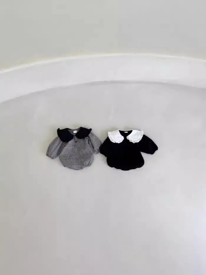 -ベビーロンパース ビッグフリル襟バイカラー長袖ボディスーツ 2カラー【mh0006787】 - mamahalo shop - 長袖ロンパース -  べビー服 - 子供服 - 男の子 - 女の子