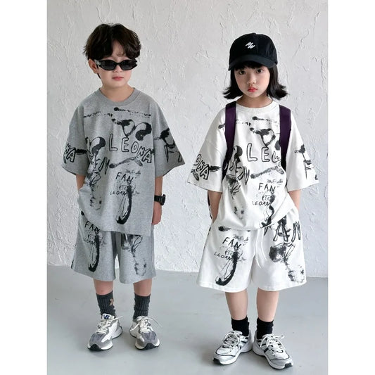 -キッズセットアップ 2点セット 半袖Tシャツ+ハーフパンツ グラフィックプリント 2カラー - mamahalo shop - 半袖セットアップ -  べビー服 - 子供服 - 男の子 - 女の子