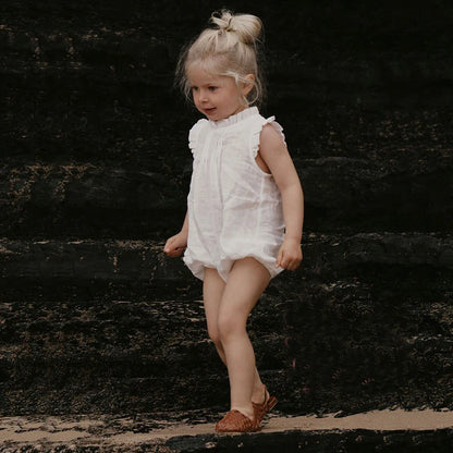 -☺︎ ベビーロンパース コットンリネン フリルカラー ノースリーブボディスーツ 4カラー - mamahalo shop - ノースリーブロンパース -  べビー服 - 子供服 - 男の子 - 女の子