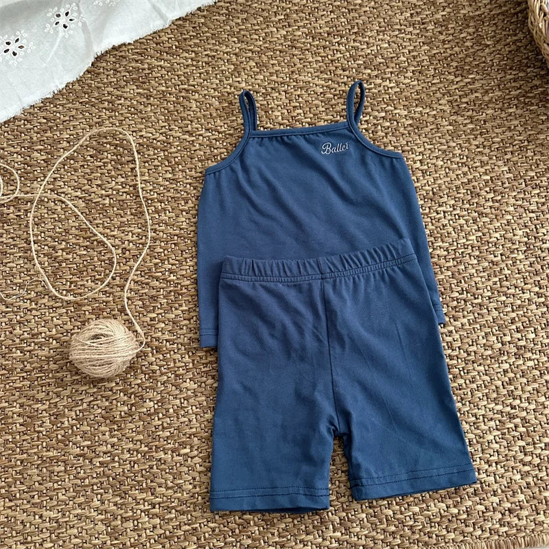 -キッズセットアップ 2点セット キャミソール+ショートレギンスパンツ レターロゴワンポイント 3カラー【mh0005306】 - mamahalo shop - ノースリーブセットアップ -  べビー服 - 子供服 - 男の子 - 女の子