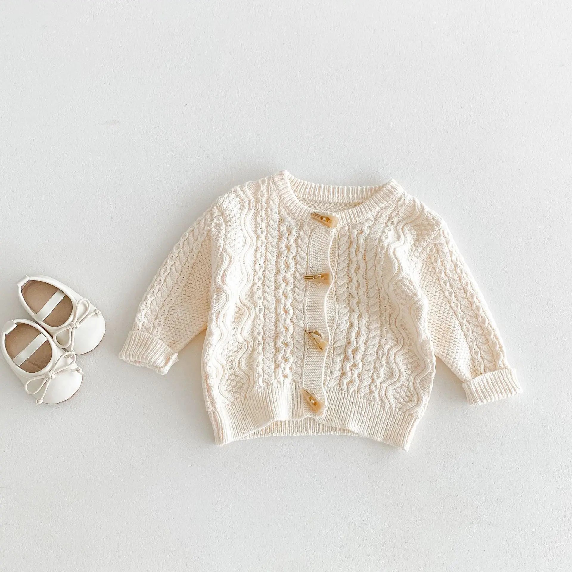 -キッズカーディガン ニットジャケット ダッフルボタン トグルボタン 2カラー【mh0006645】 - mamahalo shop - カーディガン・パーカー -  べビー服 - 子供服 - 男の子 - 女の子