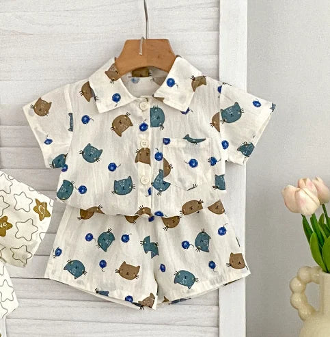 -ベビーキッズセットアップ 2点セット 半袖シャツ+ショートパンツ 星スター猫キャットプリント柄【mh0005354】 - mamahalo shop - 半袖セットアップ -  べビー服 - 子供服 - 男の子 - 女の子