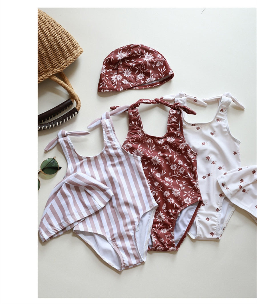 -キッズ 水着 フラワー 花柄 ノースリーブ ワンピース ビキニ セパレート 帽子 セット スイムウェア 14スタイル ガールズ【mh0002216】 - mamahalo shop - ベビー用水着 -  べビー服 - 子供服 - 男の子 - 女の子