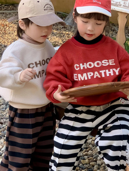 -キッズトップス レターロゴ ボアフリース 長袖スウェットトレーナー 2カラー - mamahalo shop - トレーナー・フーディ -  べビー服 - 子供服 - 男の子 - 女の子