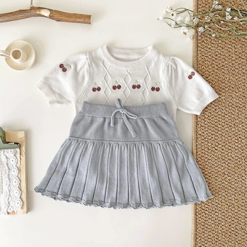 -ベビーキッズトップス サマーニット 半袖サマーセーター チェリー さくらんぼ 刺繍 2カラー - mamahalo shop - ニット・セーター -  べビー服 - 子供服 - 男の子 - 女の子