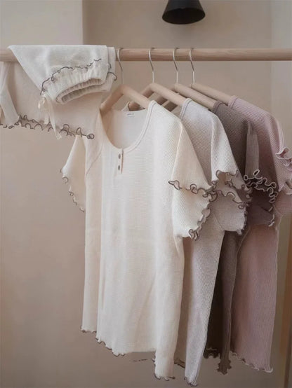 -ベビーセットアップ 2点セット 半袖フリルTシャツ+フリルショートパンツ シンプルベーシック 3カラー - mamahalo shop - 半袖セットアップ -  べビー服 - 子供服 - 男の子 - 女の子