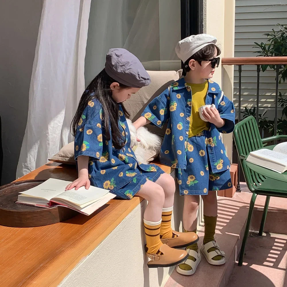 -☺︎ キッズセットアップ 2点セット デニム ひまわりプリント 半袖シャツ+ショートパンツ - mamahalo shop - 半袖セットアップ -  べビー服 - 子供服 - 男の子 - 女の子