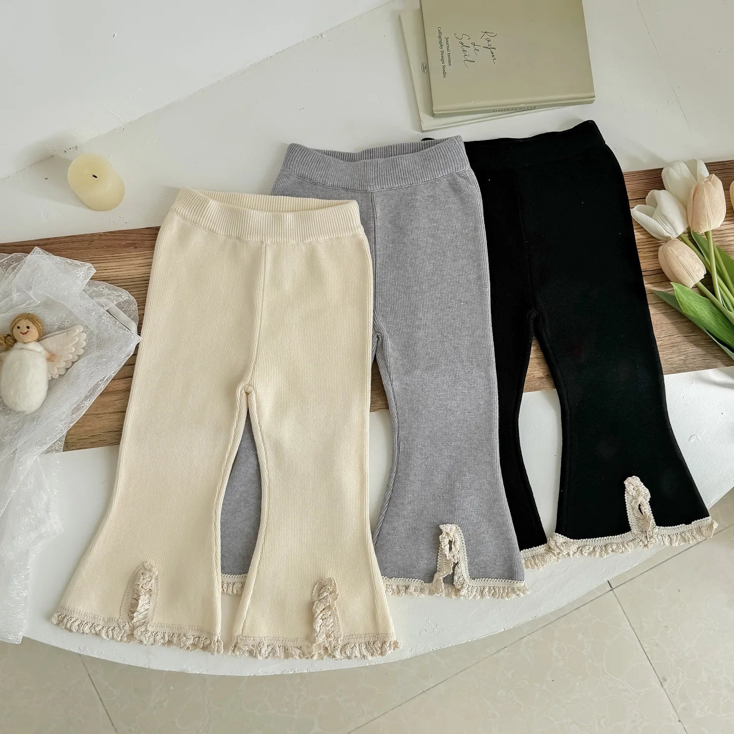 -キッズパンツ レースフリルフロントスリットフレアレギンスパンツ 3カラー - mamahalo shop - レギンスパンツ -  べビー服 - 子供服 - 男の子 - 女の子