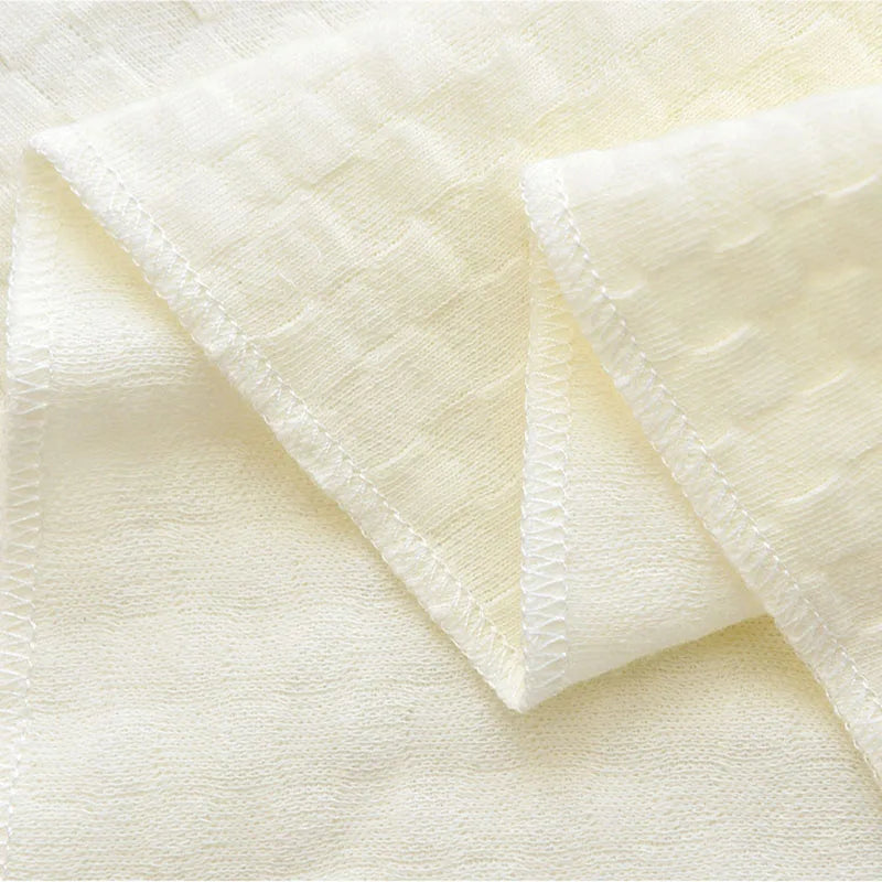 -ベビーブランケット おくるみ スワドル くまベア刺繍 レターロゴ - mamahalo shop - ベビーブランケット・タオル -  べビー服 - 子供服 - 男の子 - 女の子