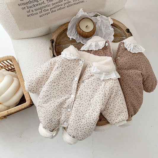 -ベビーアウタージャンプスーツ 長袖ロンパース 裏ボアフリース フラワー花柄プリント ベージュ カーキ 2カラー - mamahalo shop - アウタージャンプスーツ -  べビー服 - 子供服 - 男の子 - 女の子