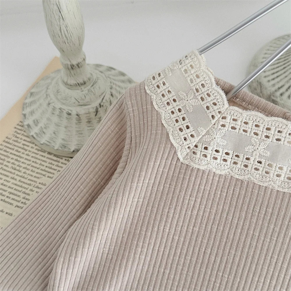 -ベビートップス レーススクエアネック長袖Tシャツカットソー 2カラー【mh0006700】 - mamahalo shop - 長袖Tシャツ -  べビー服 - 子供服 - 男の子 - 女の子