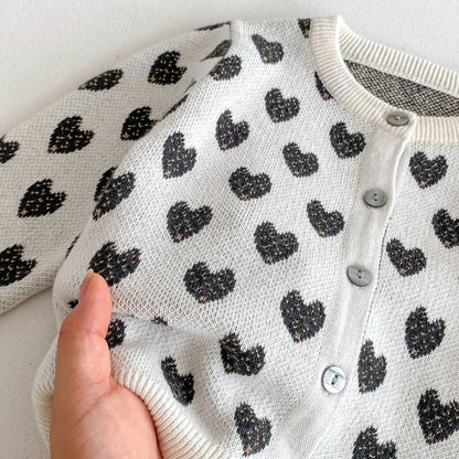 -キッズカーディガン ニットジャケット ハート ベージュ【mh0006637】 - mamahalo shop - カーディガン・パーカー -  べビー服 - 子供服 - 男の子 - 女の子