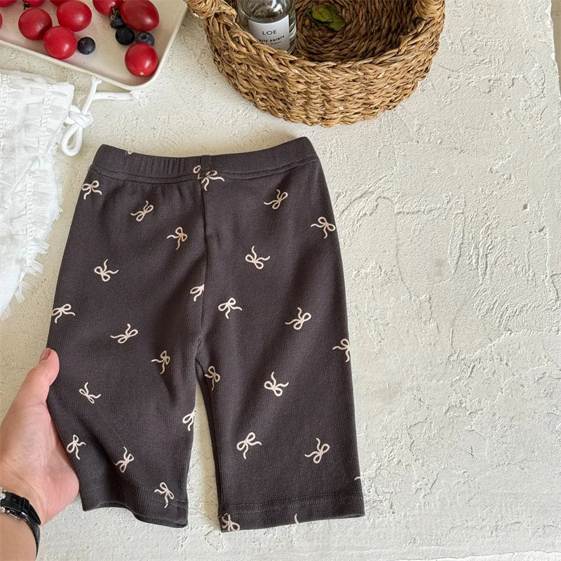 -キッズパンツ ハーフレギンスパンツ リボンプリント 3カラー【mh0005813】 - mamahalo shop - レギンスパンツ -  べビー服 - 子供服 - 男の子 - 女の子