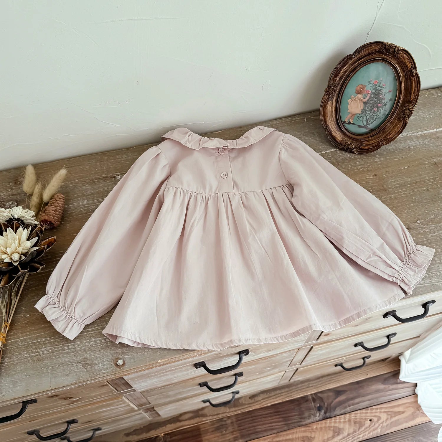 -キッズトップス サークルフリル襟刺繍ワンポイント長袖チュニックブラウス 2カラー【mh0006742】 - mamahalo shop - 長袖シャツ・ブラウス -  べビー服 - 子供服 - 男の子 - 女の子