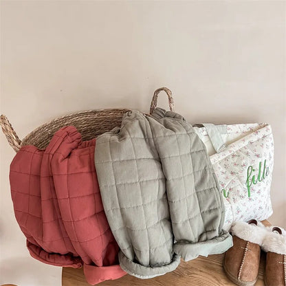 -キッズパンツ キルティング 厚手パンツ アウターパンツ レッド グリーン 2カラー ユニセックス 男の子 女の子 子供服 - mamahalo shop - ロングパンツ・スウェットパンツ -  べビー服 - 子供服 - 男の子 - 女の子