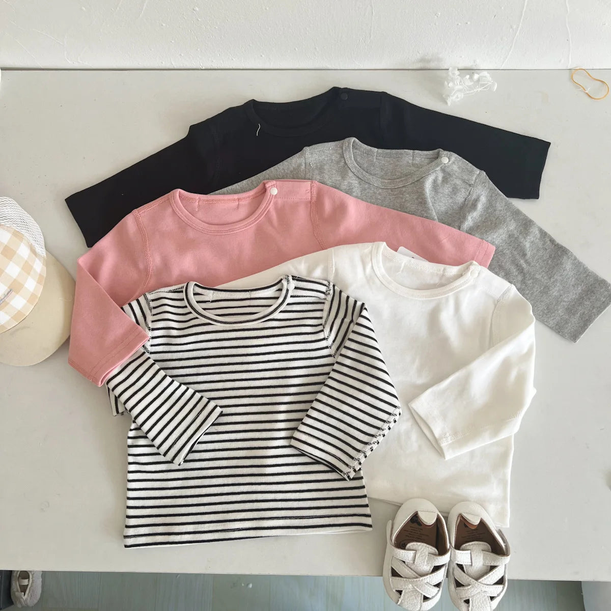 -ベビートップス 無地/ボーダー肩あき長袖Tシャツ シンプルベーシック - mamahalo shop - 長袖Tシャツ -  べビー服 - 子供服 - 男の子 - 女の子