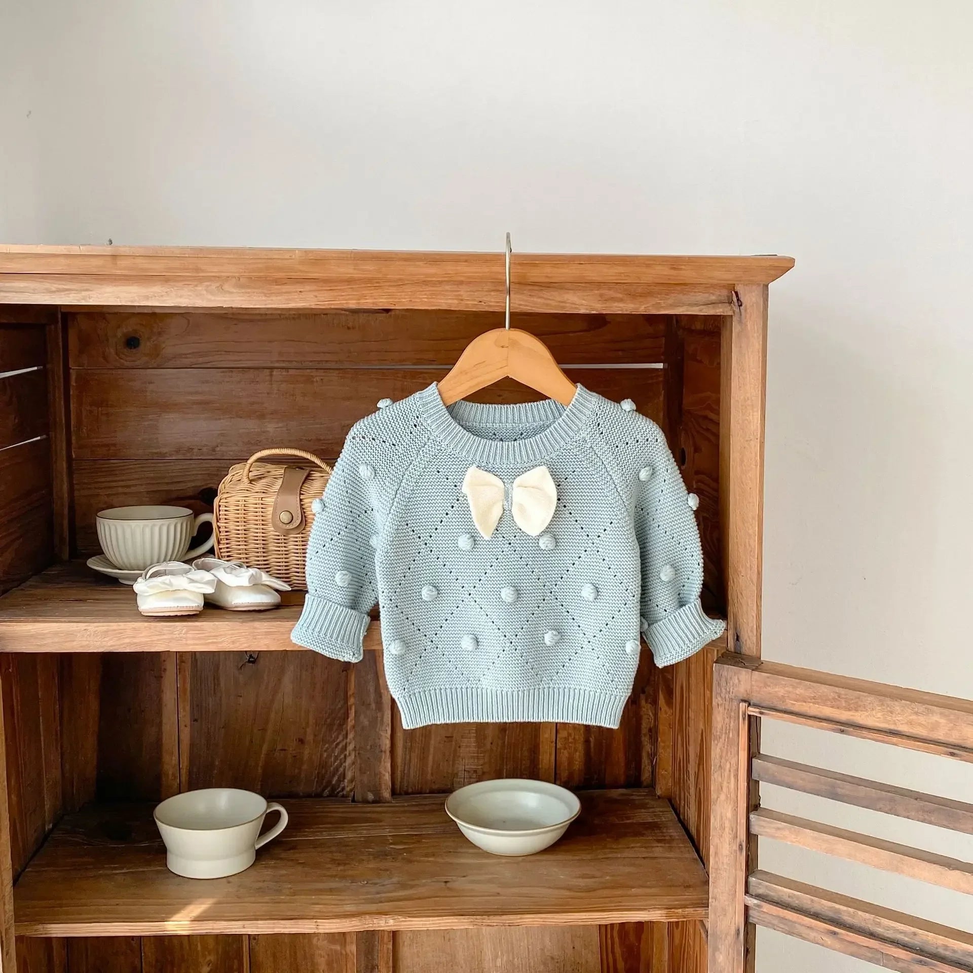 -ベビーキッズ リボンぽんぽんニットセーター ブルー - mamahalo shop - ニット・セーター -  べビー服 - 子供服 - 男の子 - 女の子