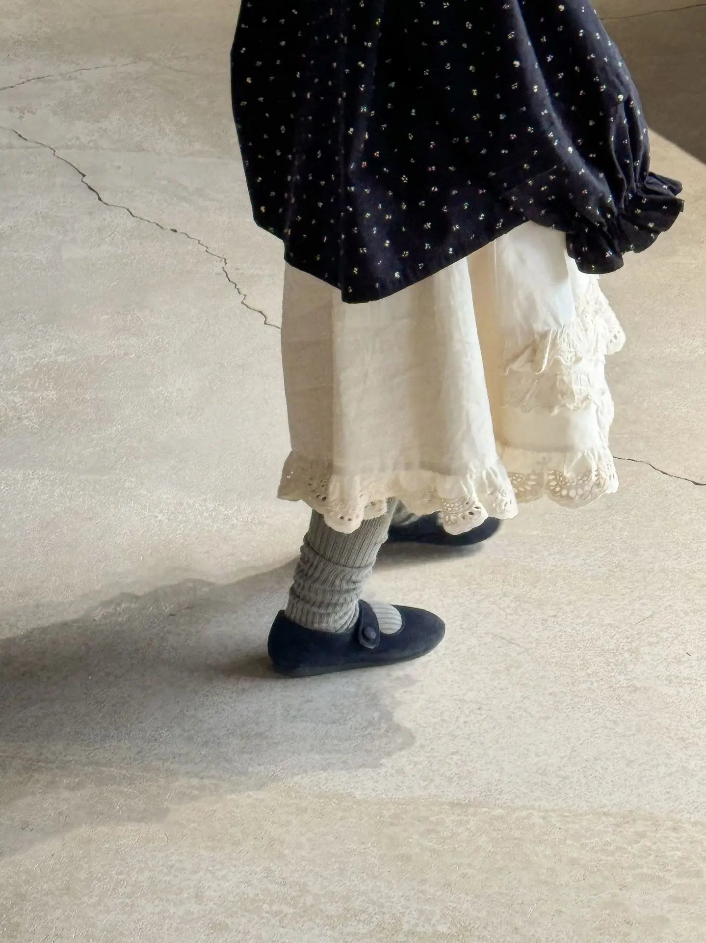 -キッズスカート レースフリルロングスカート ベージュ【mh0007160】 - mamahalo shop - スカート -  べビー服 - 子供服 - 男の子 - 女の子